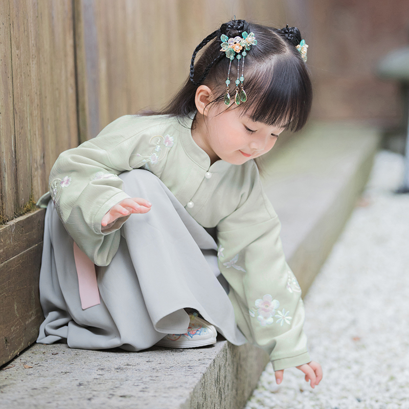 西子问汉服女童唐装儿童中国风襦裙古装小女孩汉服宝宝套装秋绿塘