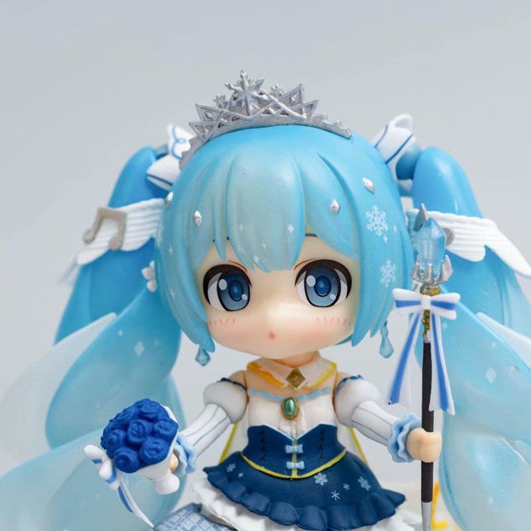 实拍 初音未来 10周年雪初音 q版可换脸可动手办模型摆件黏土公仔