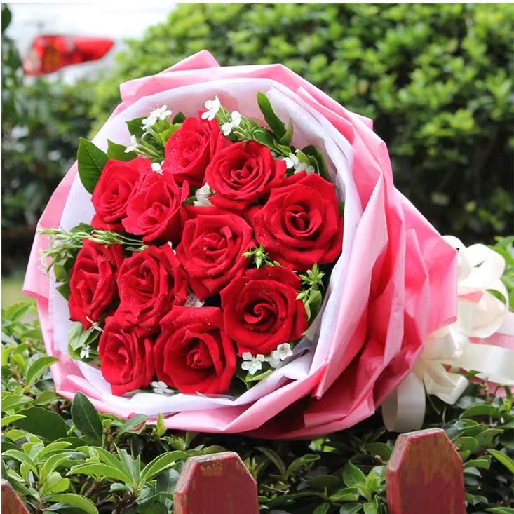 共4814 件11朵红玫瑰鲜花速递相关商品